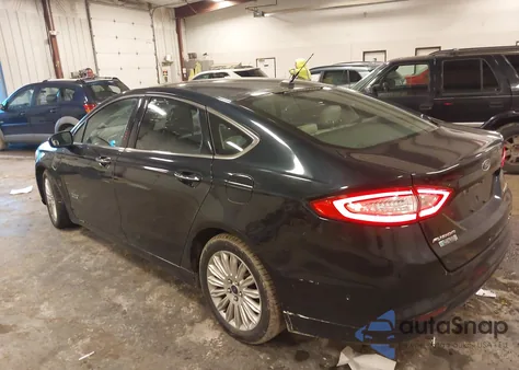 2014 Ford Fusion Energi Titanium из США, поврежденный, VIN 3FA6P0SU2ER379635